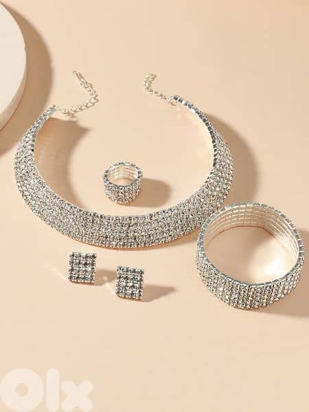 5 crystal rows  set 4pcs high quality necklace bracelet ring earrings 1
