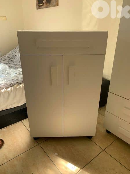 شفنيرة احذية 60 سم 0