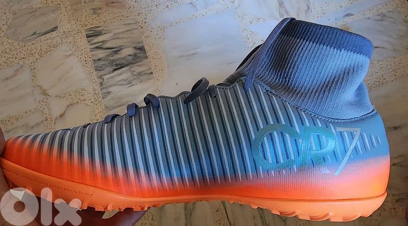 Nike MercurialX Victory VI CR7 DF TF Football Shoes 2