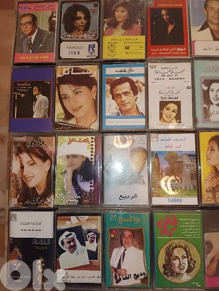 مجموعة من الكاسيتات وال سي دي العربية والأجنبية 2