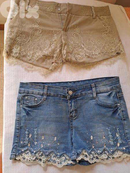 shorts size 38-40. . . 25 dollars each 0