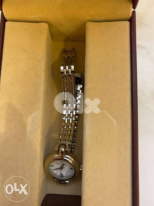 Etienne Aigner women watch 1