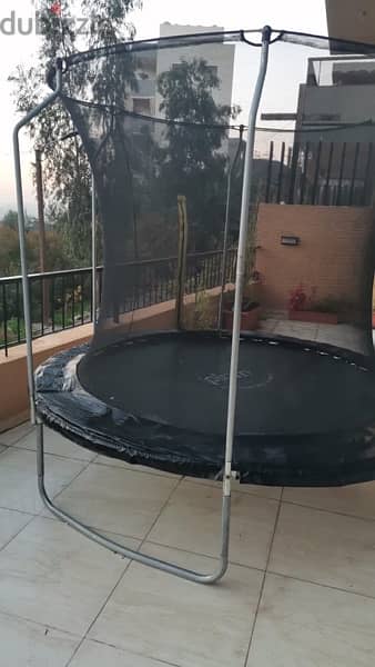 PLUM trampoline