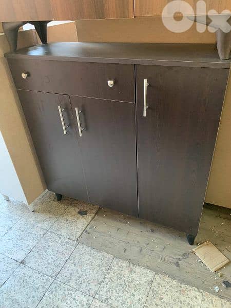 شفنيرة احذية حجم وسط عرض 105 سم 0