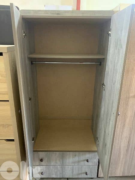 خزانة عرض 80 سم مع تخت مفرد 96 سم 1