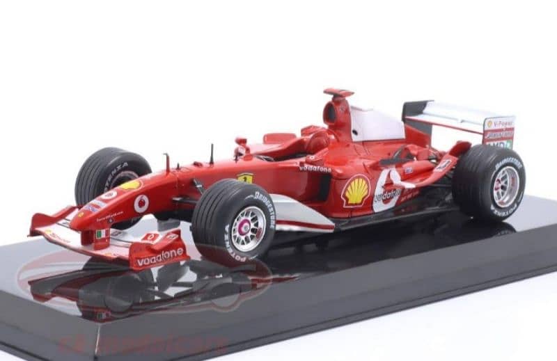 Michael Schumacher Ferrari F2004 (2004) diecast car model 1:24. 1