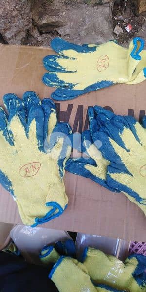 قفازات بخمسين الف 0