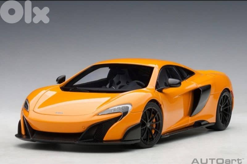 Mclaren 675LT diecast car model 1;18. 1