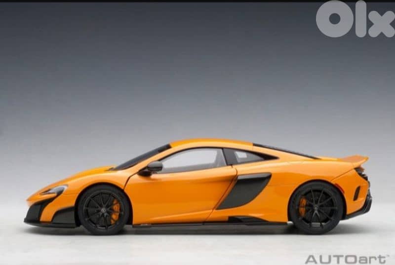 Mclaren 675LT diecast car model 1;18. 2