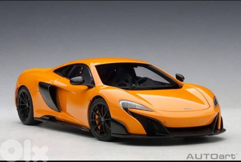 Mclaren 675LT diecast car model 1;18. 4