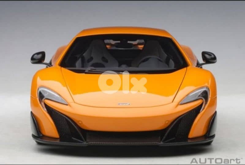 Mclaren 675LT diecast car model 1;18. 6