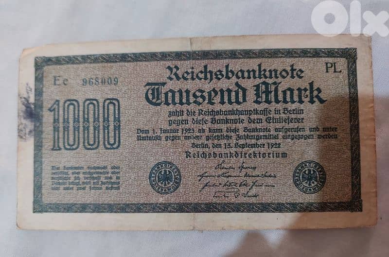 German Old Reich Banknote minted in Berlinyear 1922 0