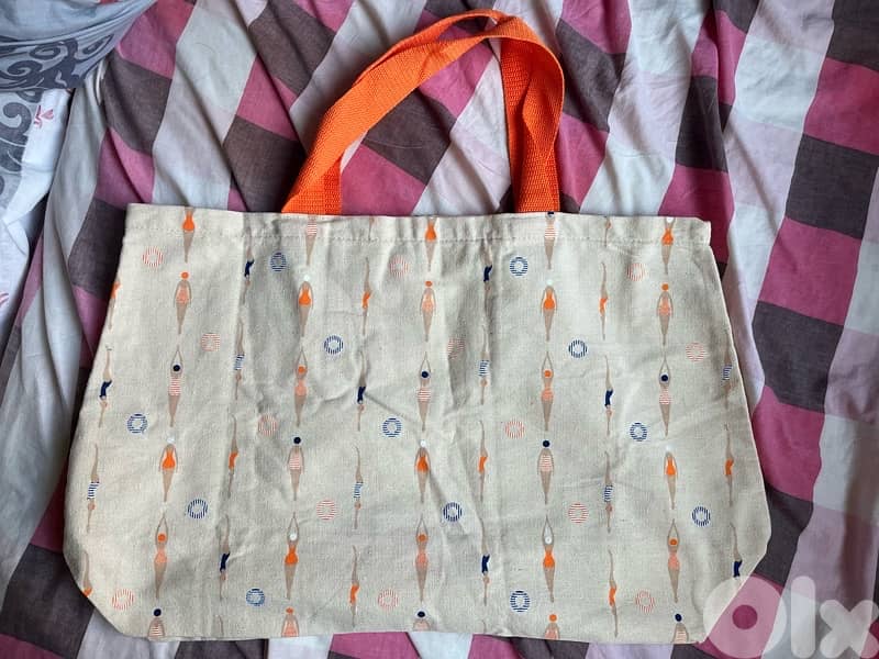 beach Bag from Avène for 5 usd 0