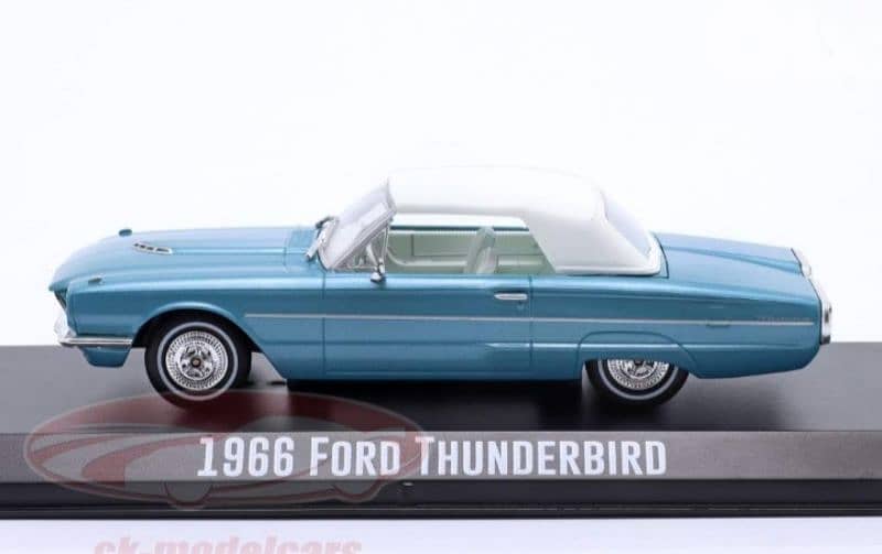 Ford Thunderbird '66 (Movie Thelma & Louise()) diecast car model 1;43. 2