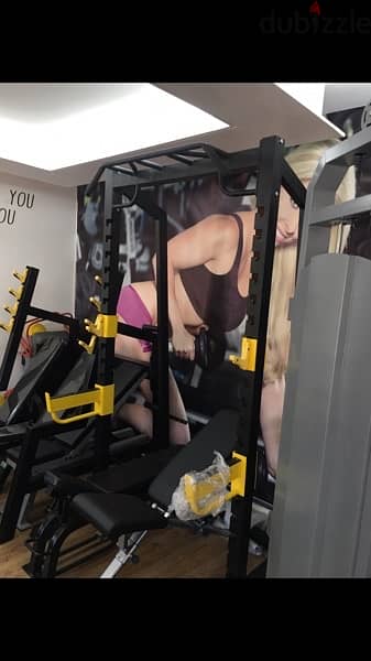 squat rack new best quality we have also all sports equipment 3