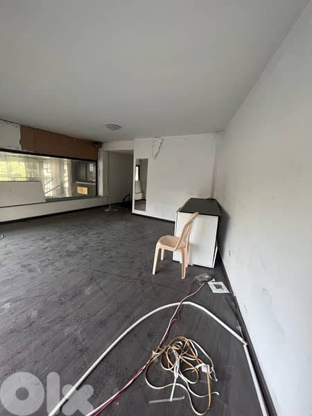 Commercial store for Achrafieh Prime location 0