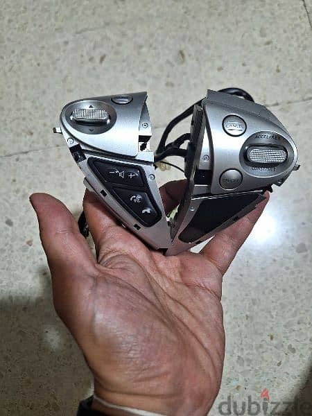 370z steering wheel controls (Touring edition) OEM 1