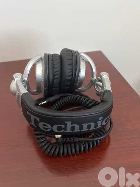 Technics RP-DH1200 DJ Headphones 3