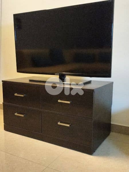 tv unit 1