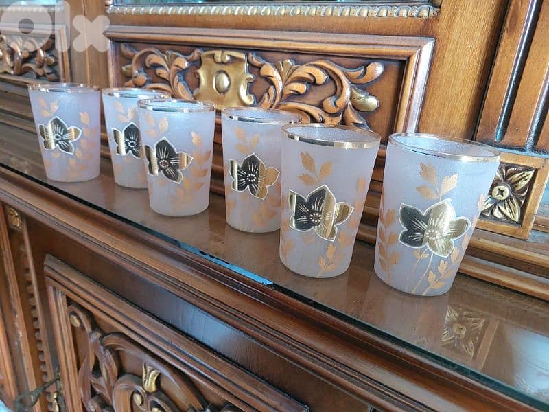 Old Glass Cups ( 6 ) اكواب زجاج عريقة قديمة عدد 2