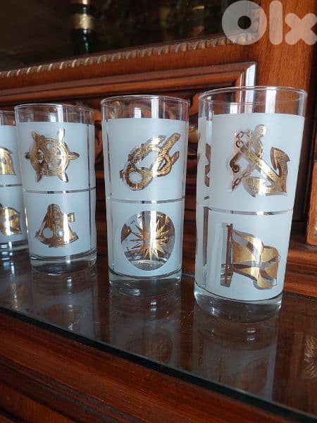 Luxurious Glass Cups ( 6 ) اكواب عريقة عدد 1