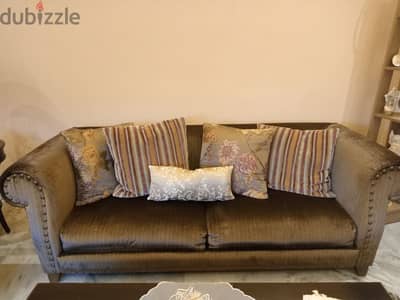 2 sofa for 750$