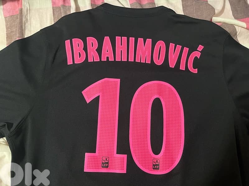 psg paris nike ibrahimović 10 black 3RD special edition kit  2018 5