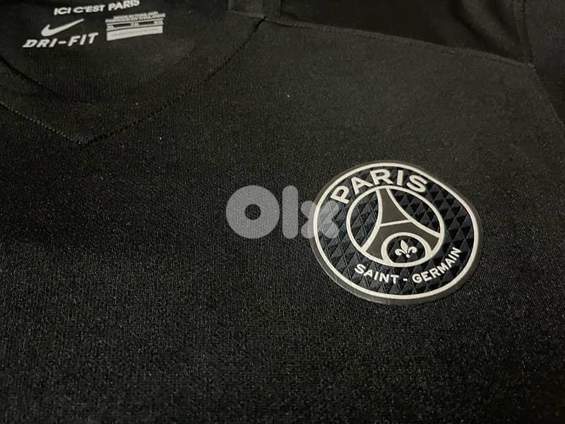 psg paris nike ibrahimović 10 black 3RD special edition kit  2018 9