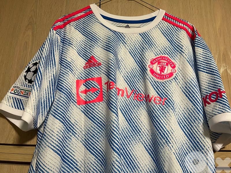 manchester united van nistlerooy 10 limited edition adidas kit 1
