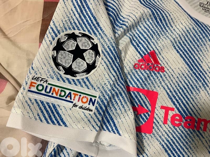 manchester united van nistlerooy 10 limited edition adidas kit 2