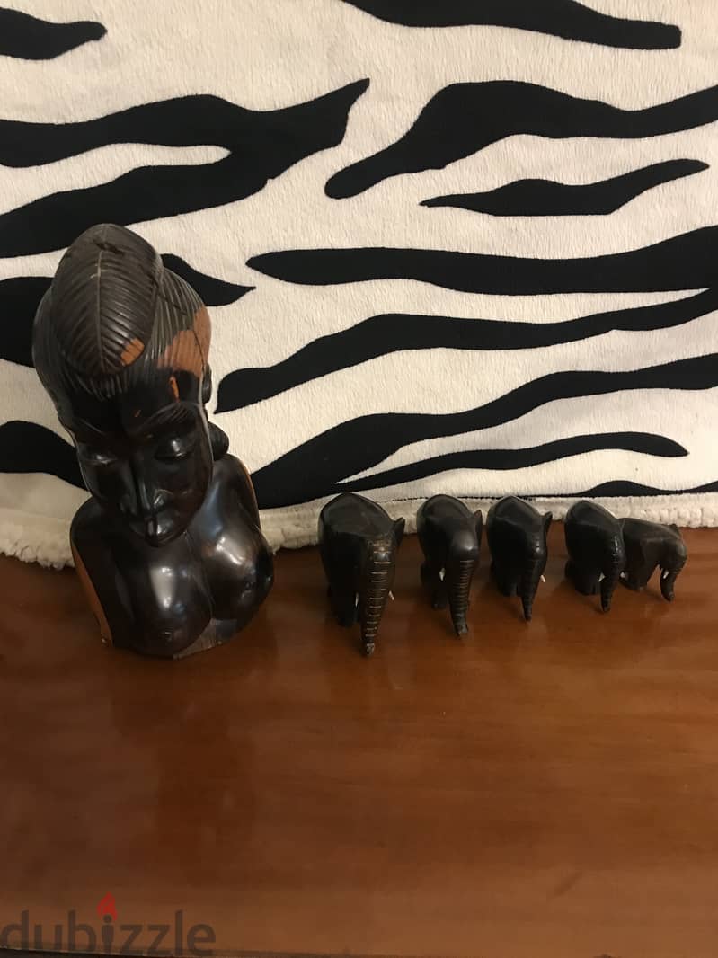 6 African wooden statue 1
