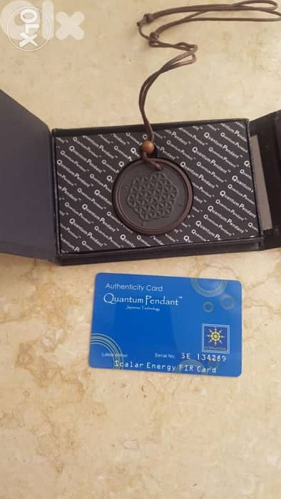 Unisex vibes regulator energy  pendant 1