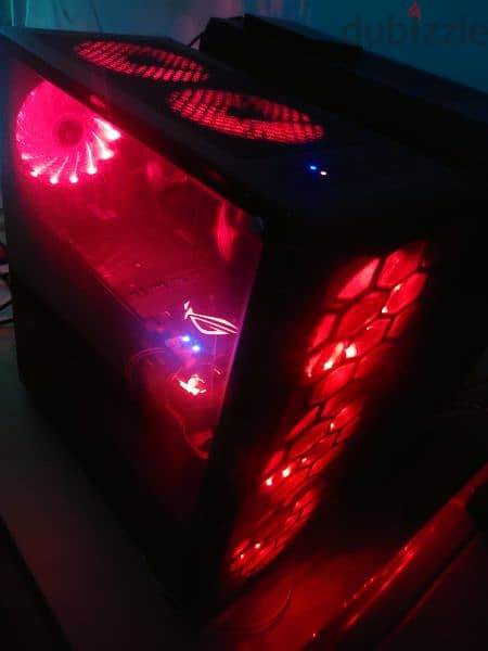 i7 8700 RTX 2060 (Strix Edition 3 Fans) 1