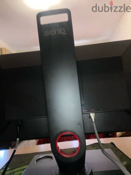 24 inch monitor used like NEW 144 hertz 240 fps everything maxed 7