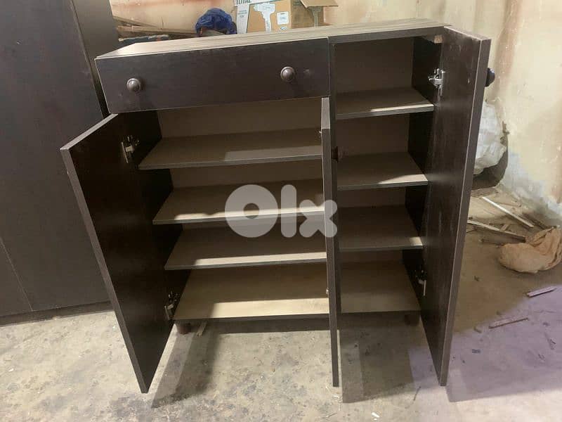 شفنيرة احذية عرض 90 سم 1