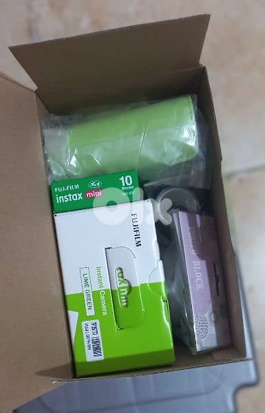 Fujifilm Instax Mini 9 Camera 10