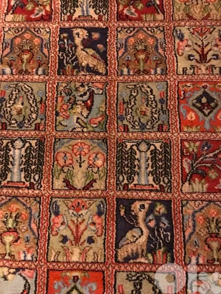 Ajami Carpets/entrance -سجاد عجمي 1