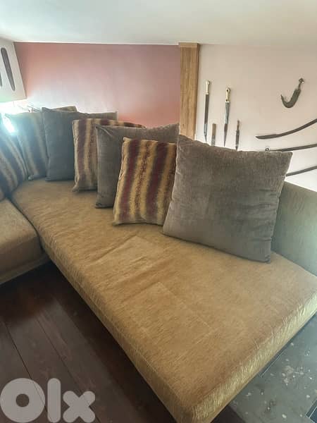 corner sofa 1