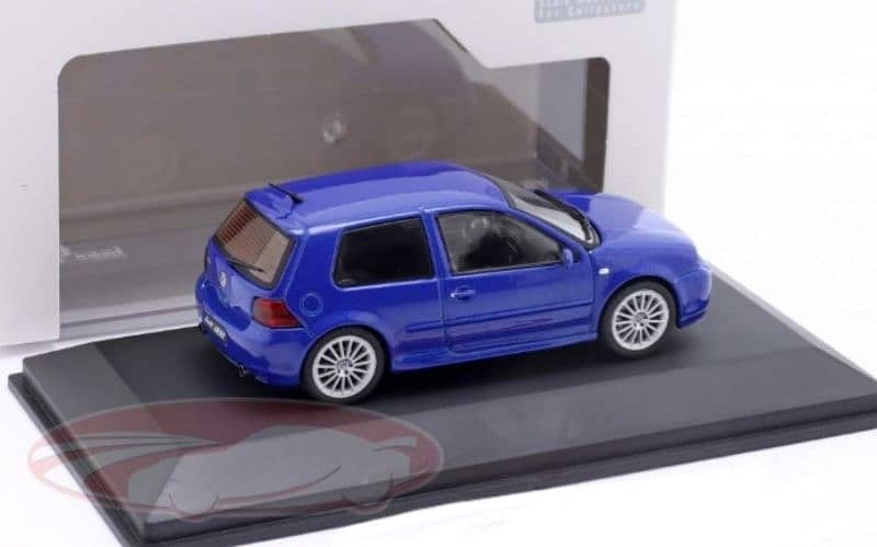 VW Golf IV  R32 (AWD) diecast car model 1;43. 4