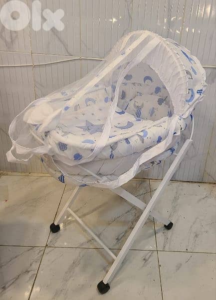 portbaby with stand 1