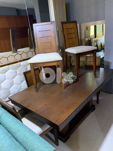 طاولة مع ست كراسي ملبسة قشرة زان 2