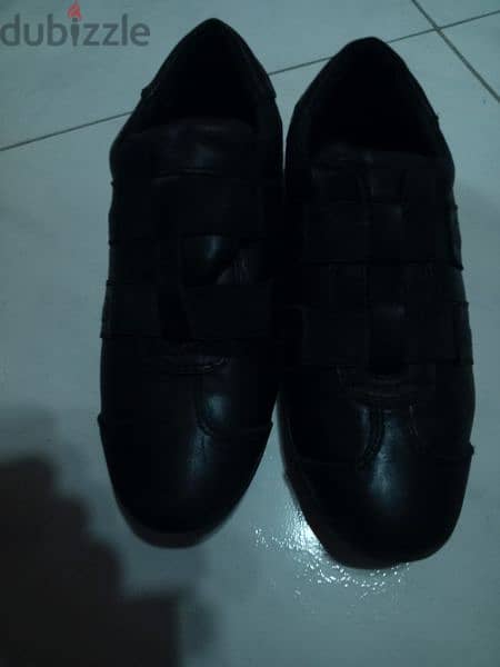 shoes 4 kids like new 4