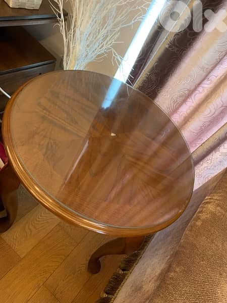 طاولات فخمة مع زجاج/مستوردة/ شغل راقي 0