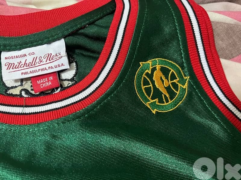 micheal Jordan 23 nba limited edition chicago bulls kit 1997  rare 4