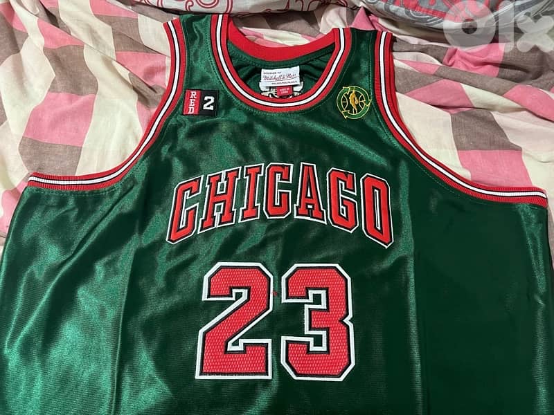 micheal Jordan 23 nba limited edition chicago bulls kit 1997  rare 6