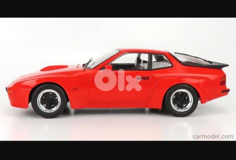 Porsche 924 GT (1981) diecast car model 1;18. 1