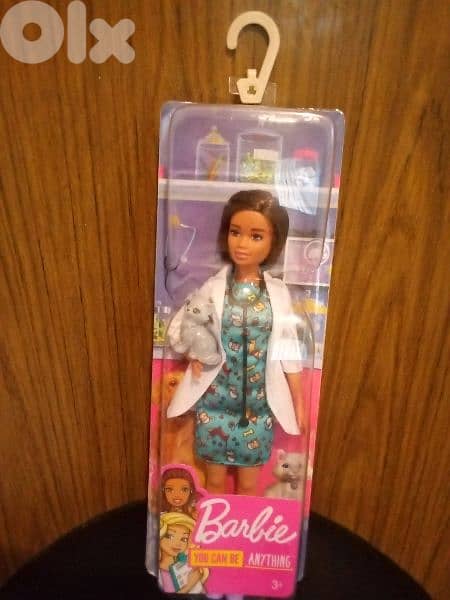 Barbie YOU CAN BE ANYTHING PET VET Hispanic Boxed doll+Small Cat=33$ 7
