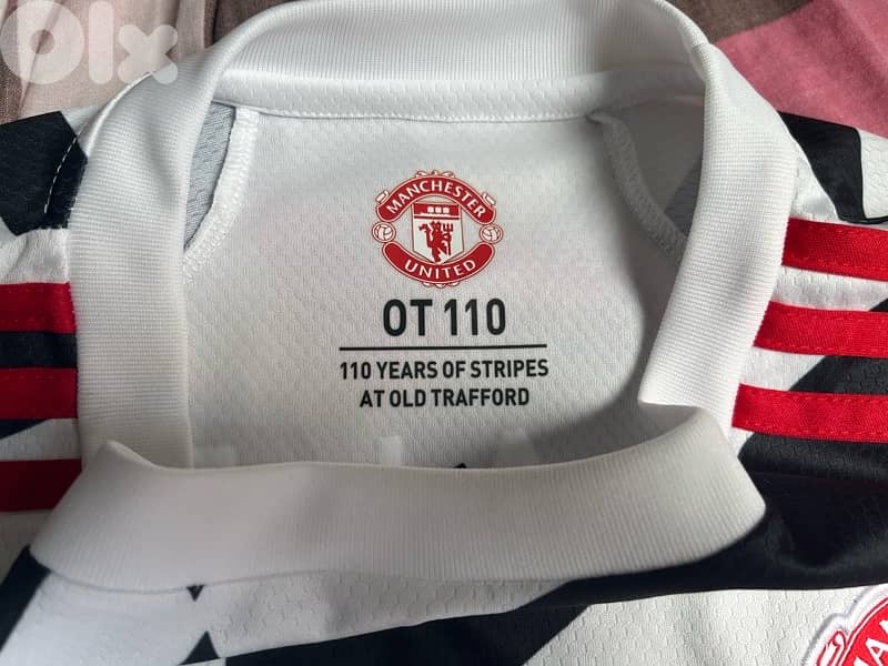 Manchester United sr alex ferguson 26 adidas limited edition kit 5