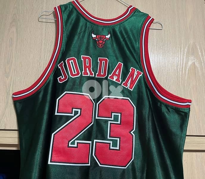 bulls jordan 23  special edition rare kit from 1997/1998 1