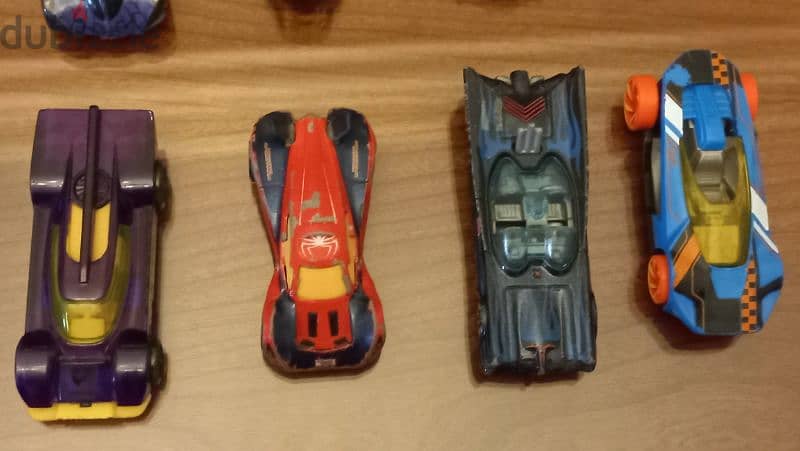 35 matchbox cars each one for 2 dollars 1